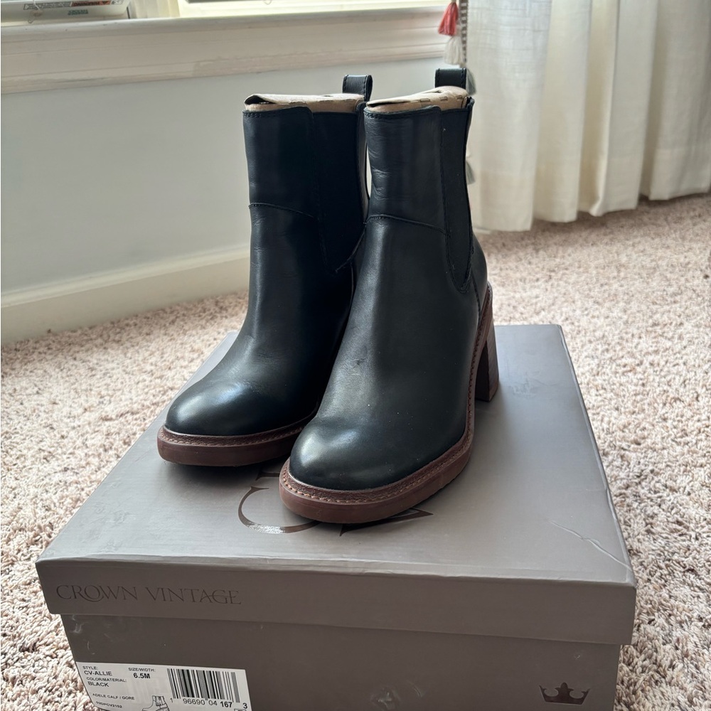 Crown Vintage Black and Brown Ankle Booties